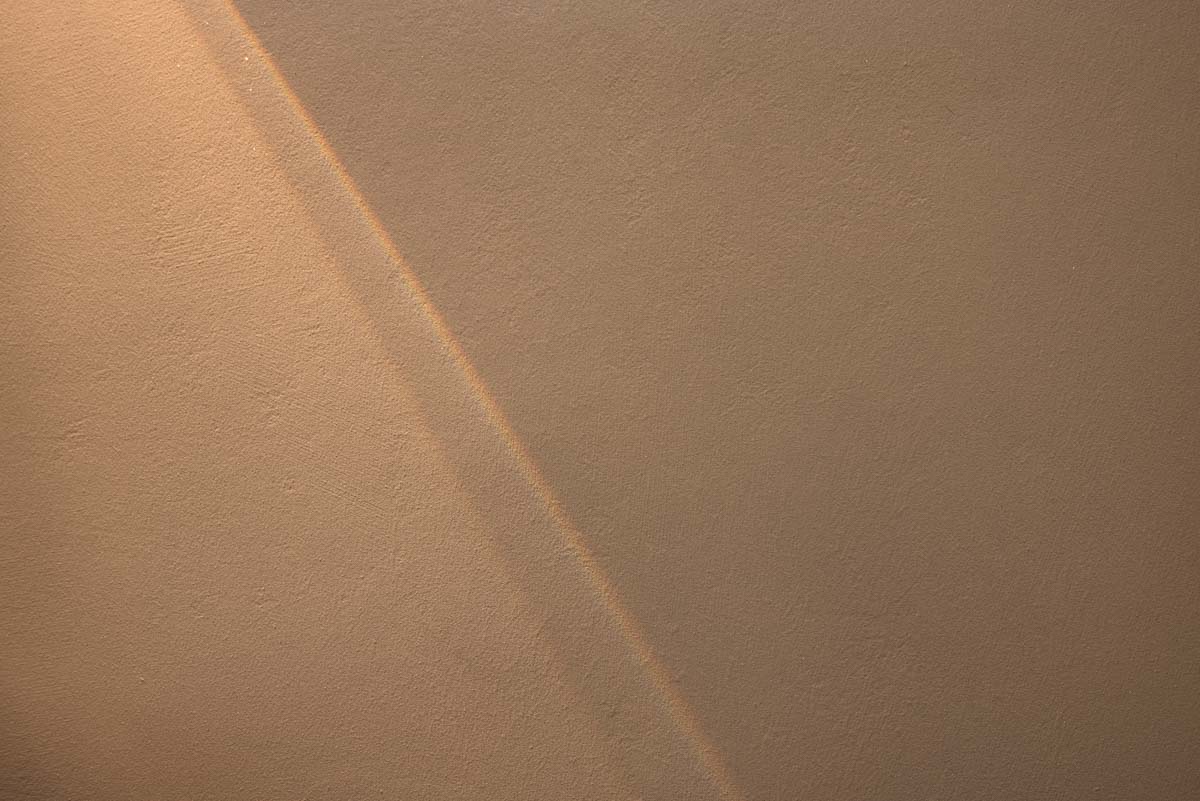  Malermeister Gehring aus Weißenhorn / Neu-Ulm. Wir machen Ihr Leben bunt und streichen, tapezieren, verlegen Boden. Rufen Sie uns an, den kreative Wandgestaltung, Fassadengestaltung, Schimmelentfernung sind unser Ding. 